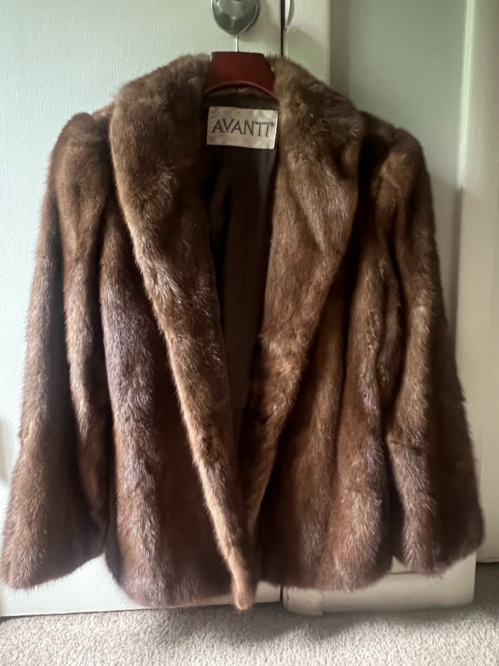 Vintage Avanti Brown Real Mink Coat